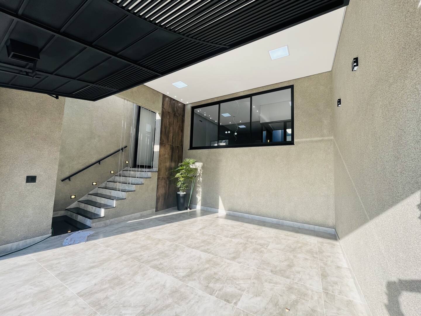 Casa à venda com 3 quartos, 120m² - Foto 4