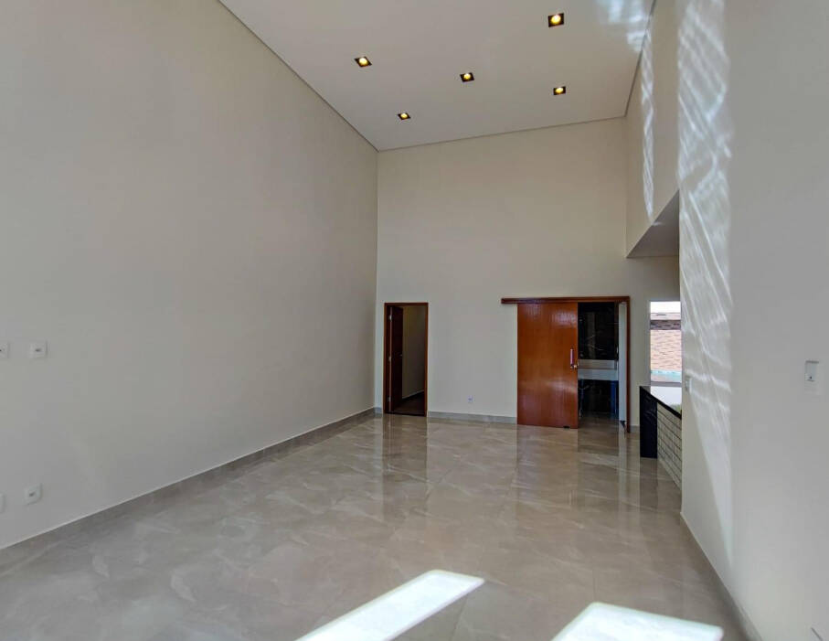 Casa à venda com 3 quartos, 190m² - Foto 2