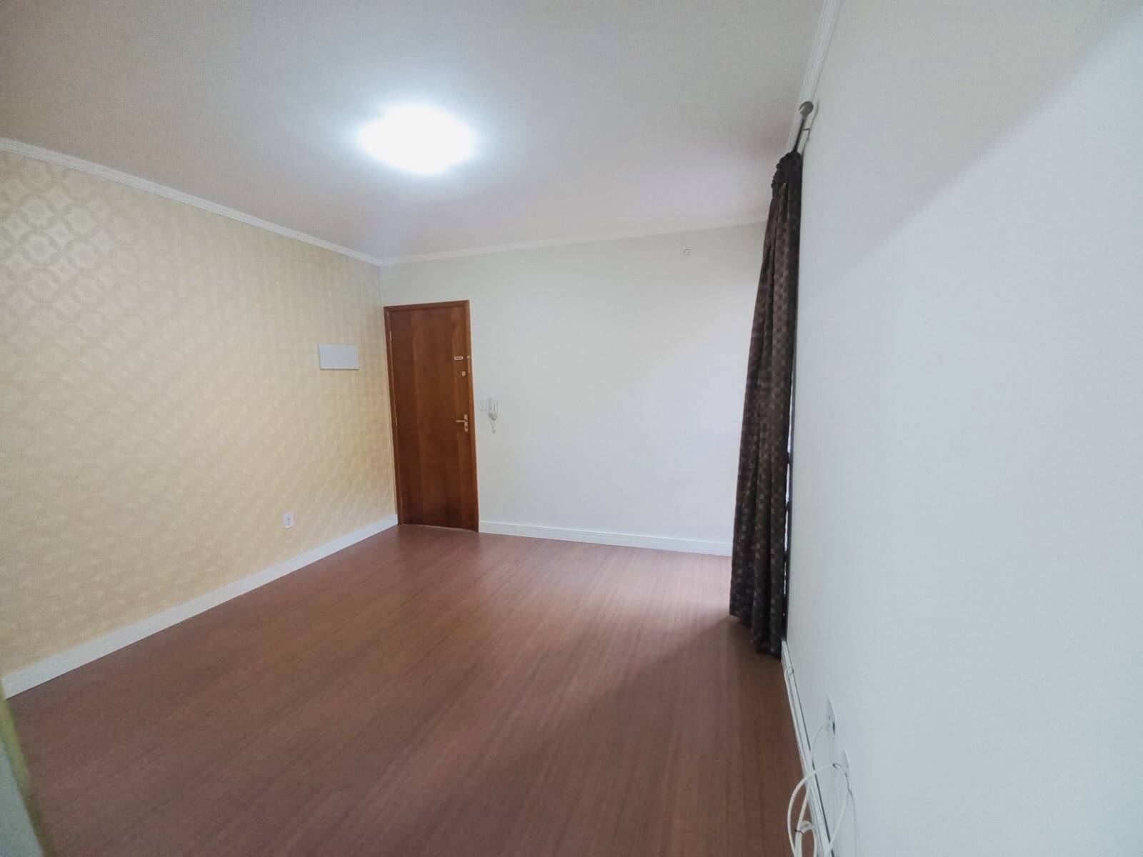 Apartamento à venda com 2 quartos, 49m² - Foto 2