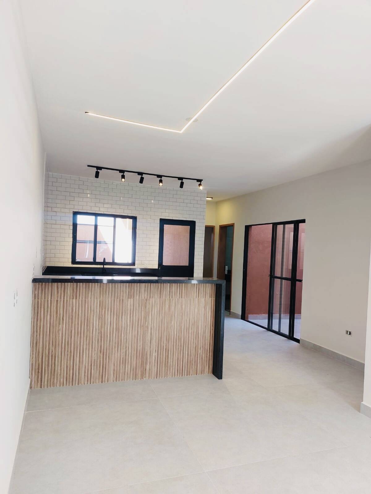 Casa à venda com 3 quartos, 88m² - Foto 7