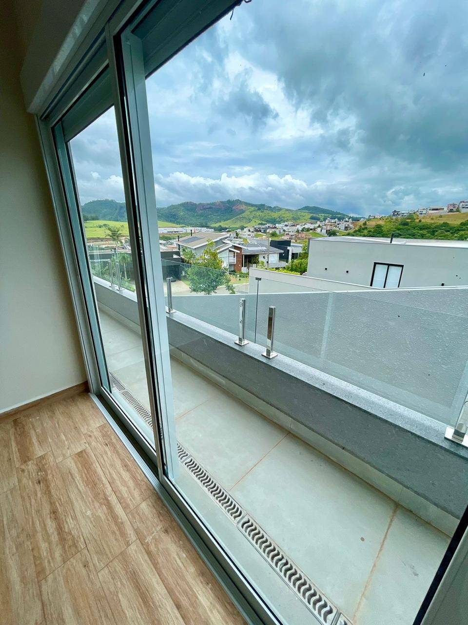 Casa à venda com 3 quartos, 270m² - Foto 7