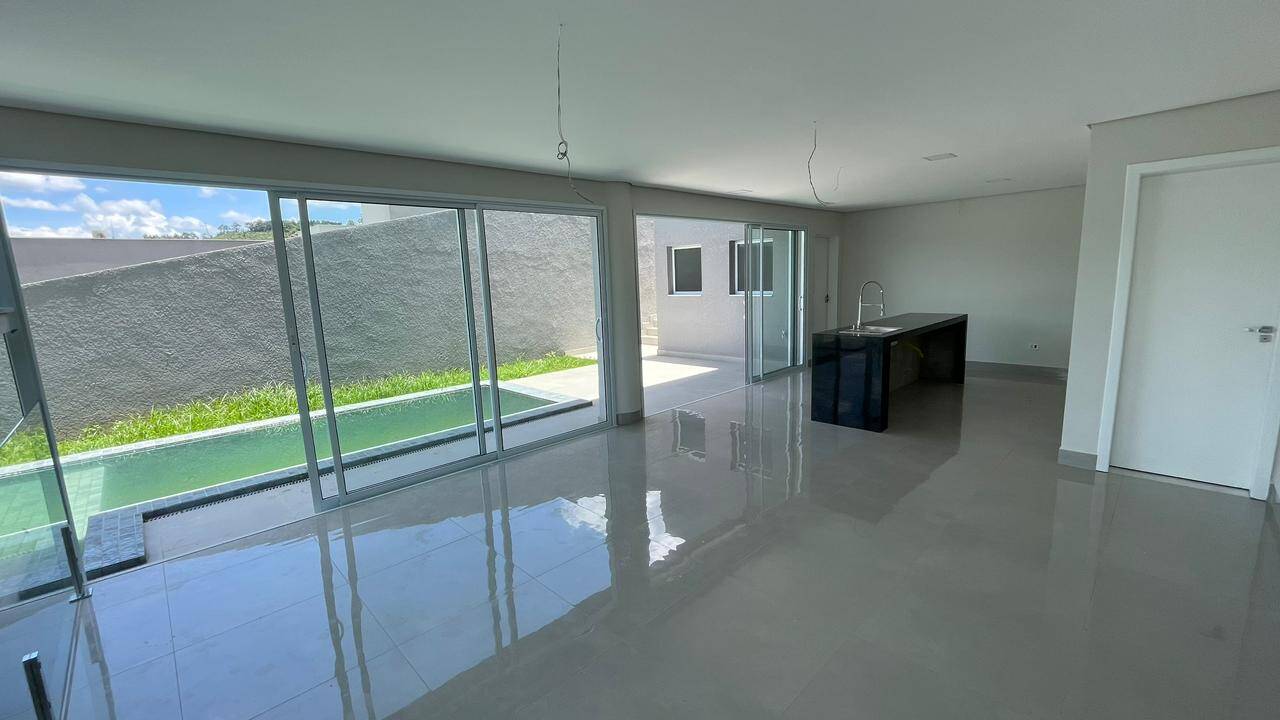 Casa à venda com 3 quartos, 270m² - Foto 15