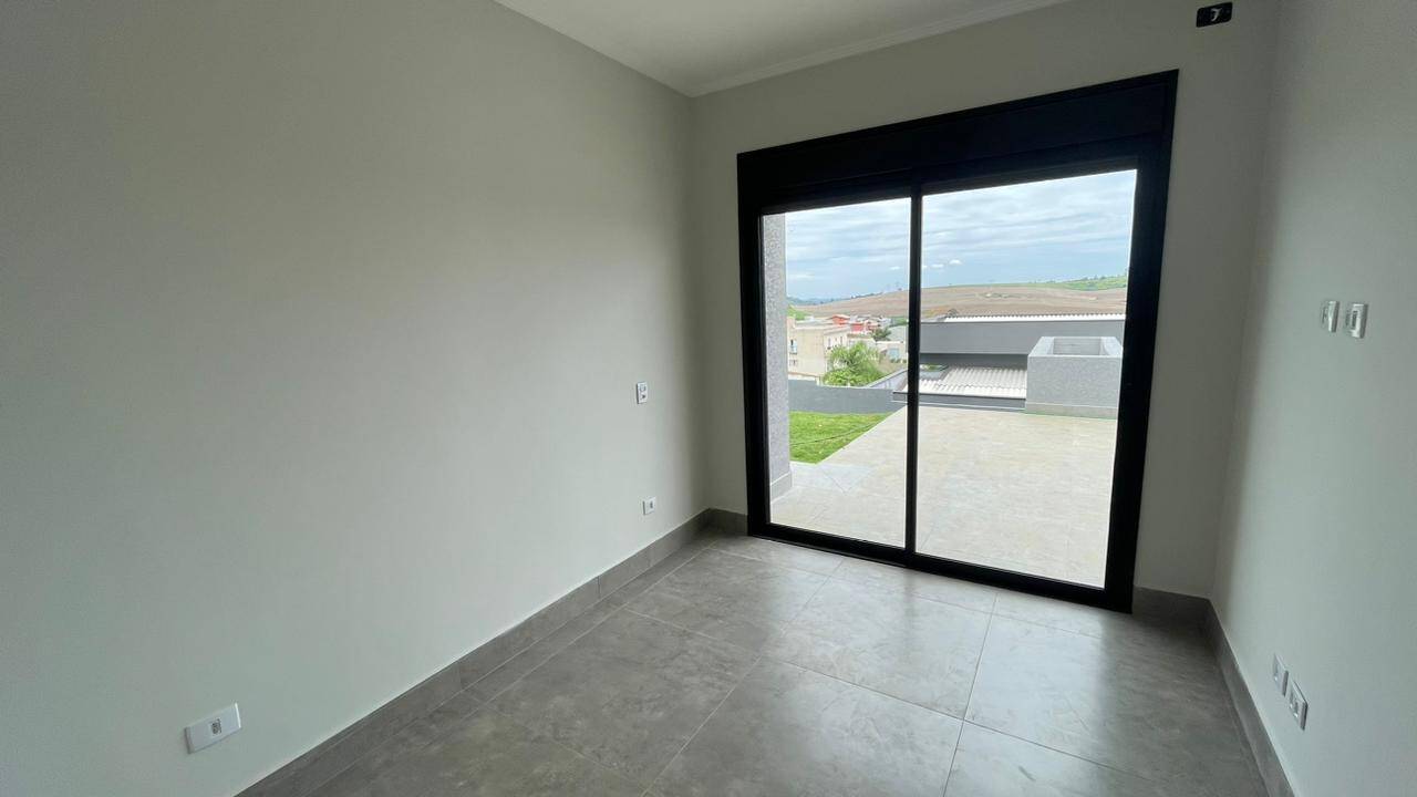 Casa à venda com 3 quartos, 217m² - Foto 55