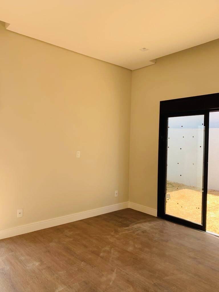 Casa à venda com 3 quartos, 200m² - Foto 16