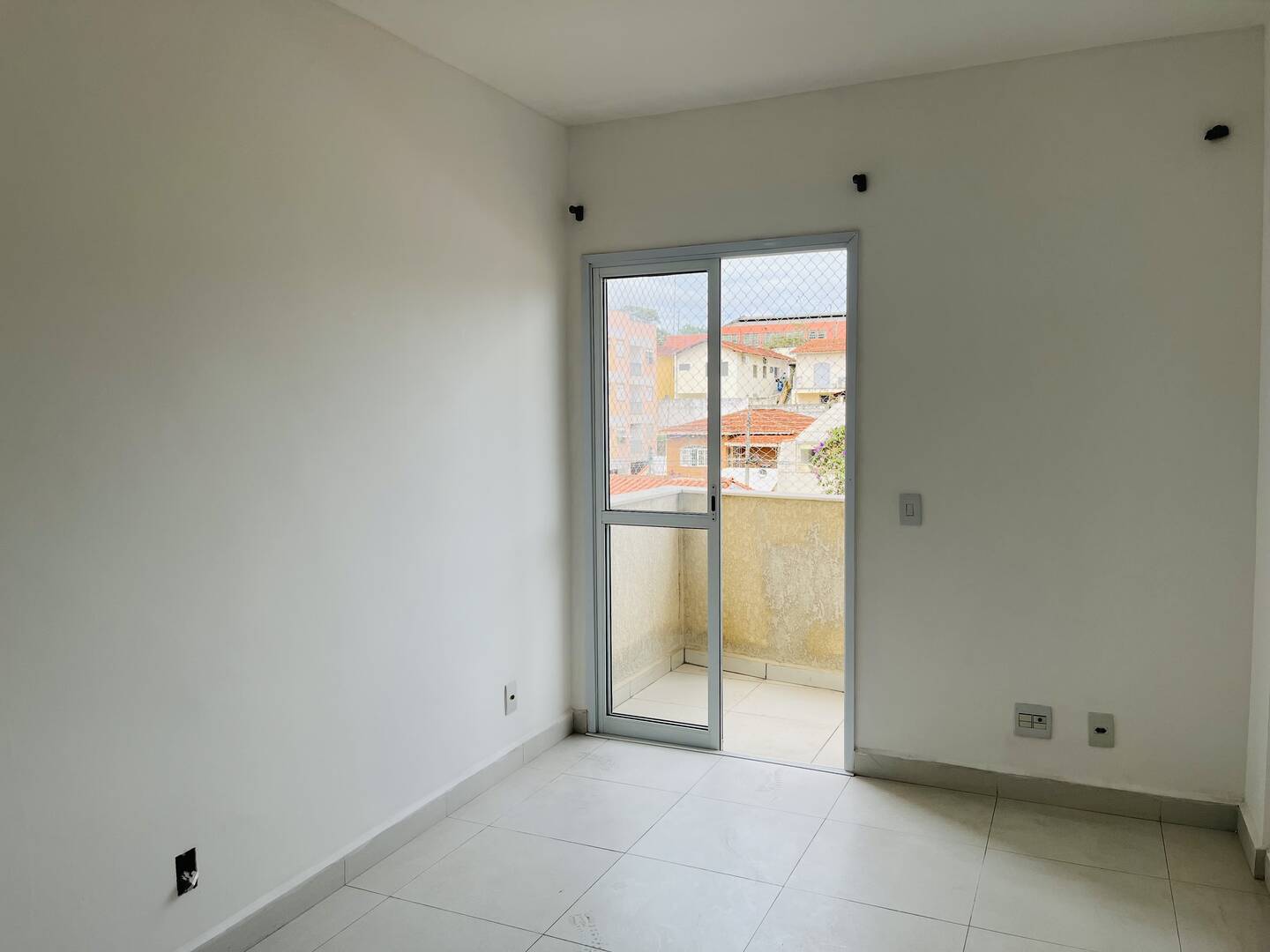 Apartamento à venda e aluguel com 2 quartos, 48m² - Foto 2