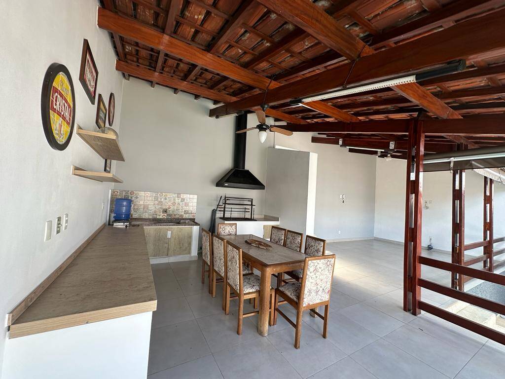 Casa à venda com 4 quartos, 345m² - Foto 22